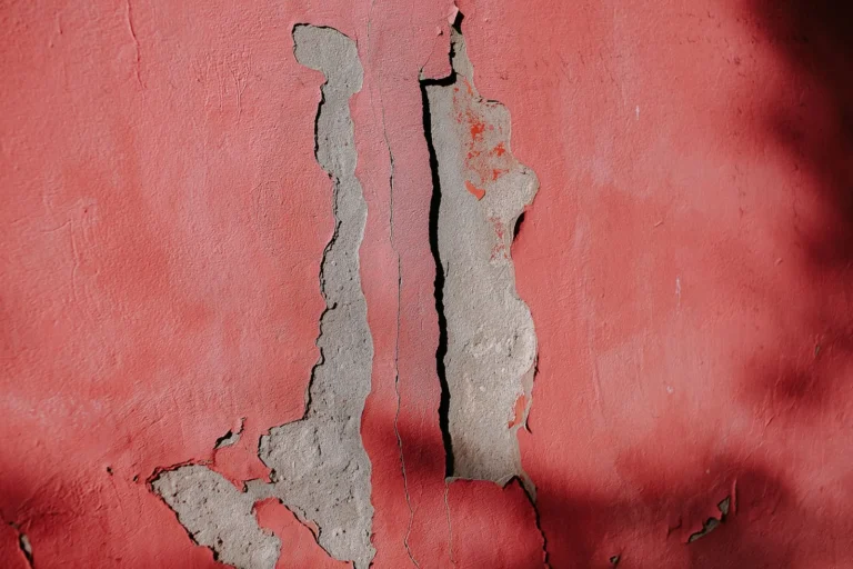 How to Fix Peeling Exterior Paint